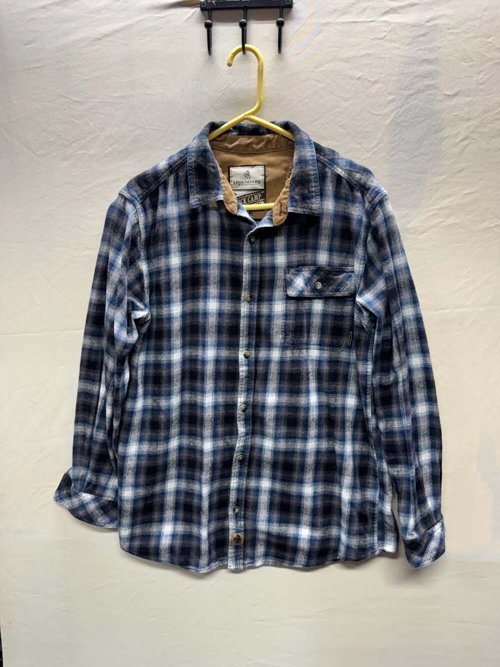 Legendary Whitetails Buck Camp Flannel Shirt Size LT Blue Plaid